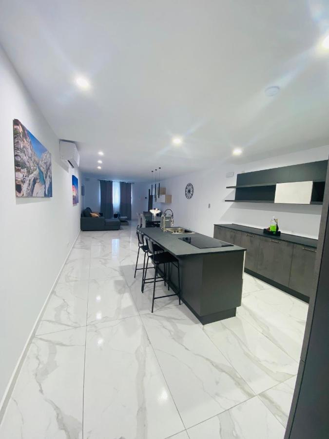 Spacious Deluxe Seaside Escape San Pawl il-Baħar Extérieur photo