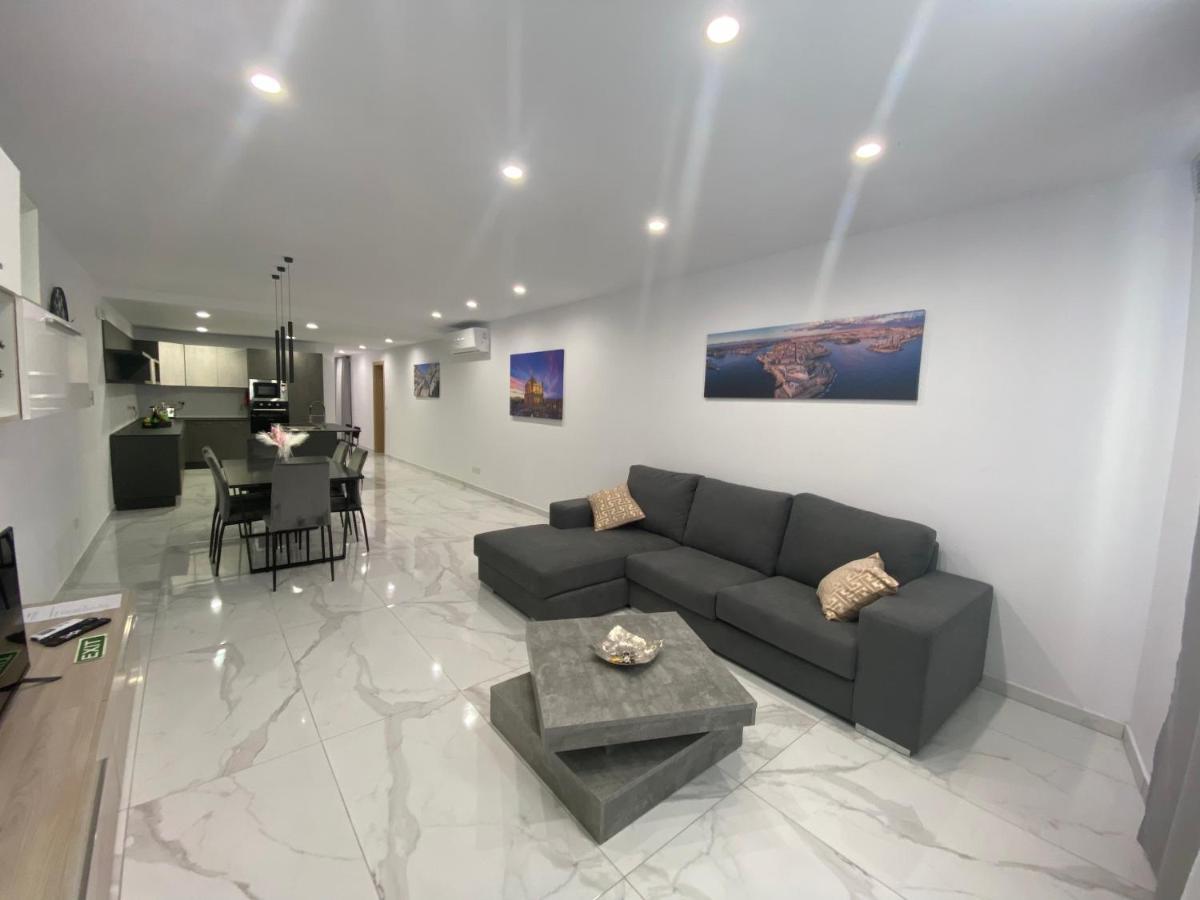 Spacious Deluxe Seaside Escape San Pawl il-Baħar Extérieur photo