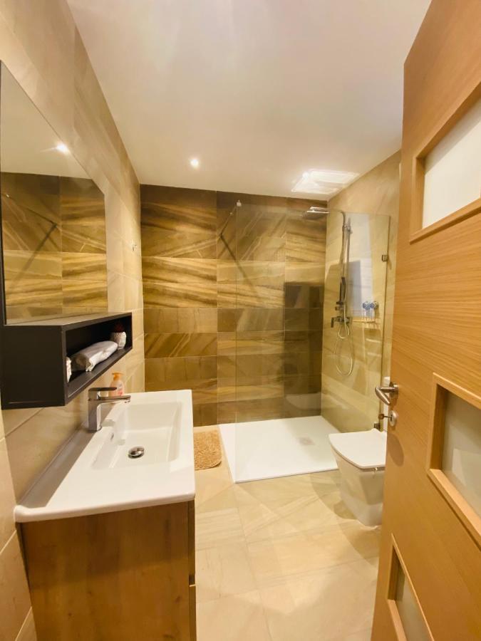 Spacious Deluxe Seaside Escape San Pawl il-Baħar Extérieur photo